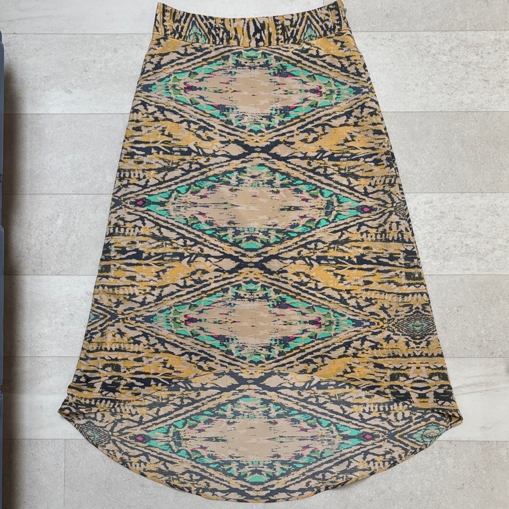 The Limited Geometric Print midi skirt